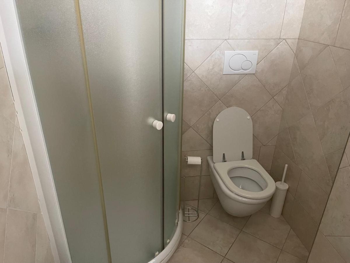 Castello Aragonese Suites Таранто Экстерьер фото